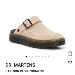 Dr marten Carlson clogs NEW in the box . Ivory color size UK 7/ US 9 women .